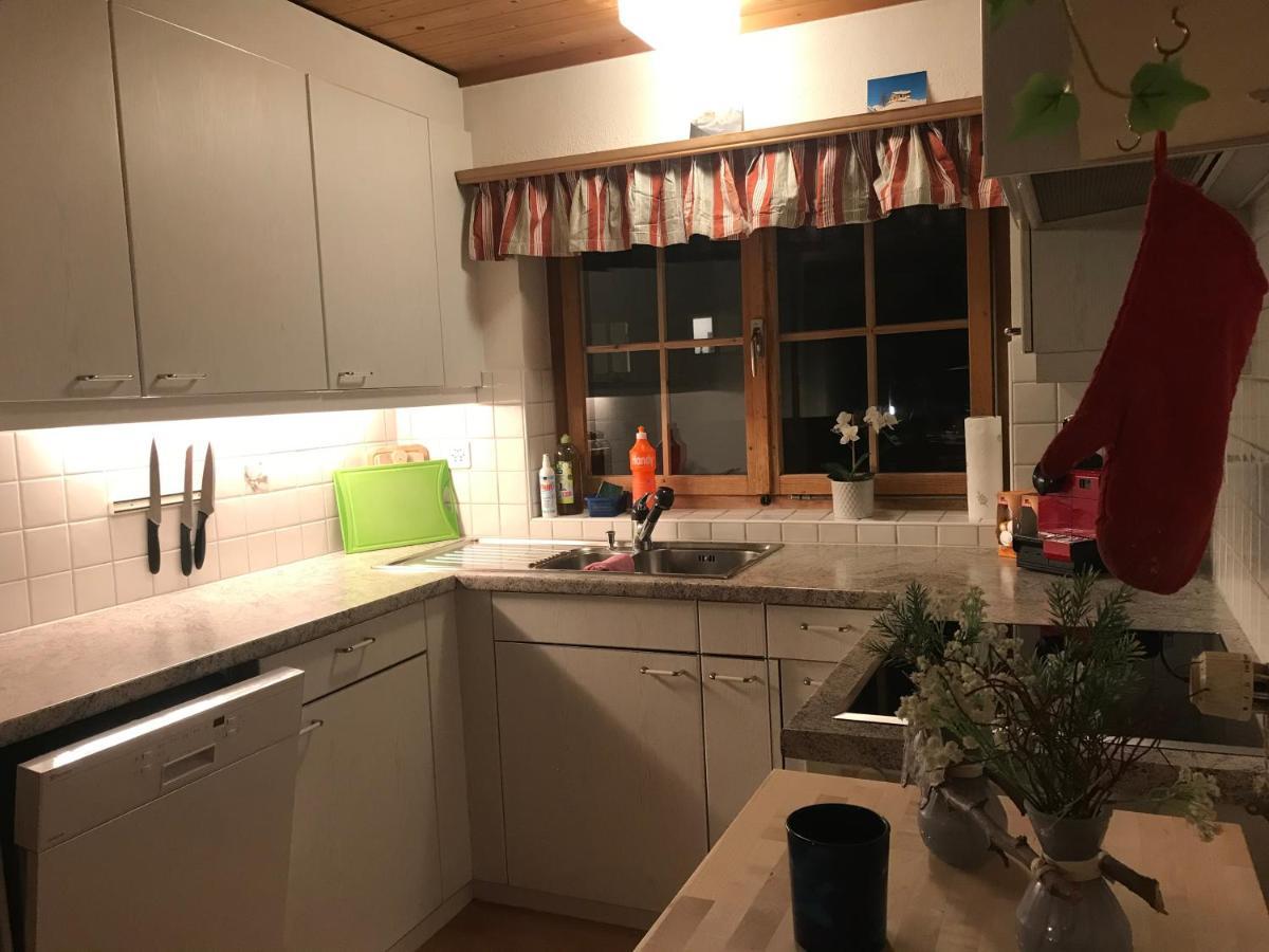 Ferienwohnung Uf Z`Enisch Klosters-Serneus Exterior foto