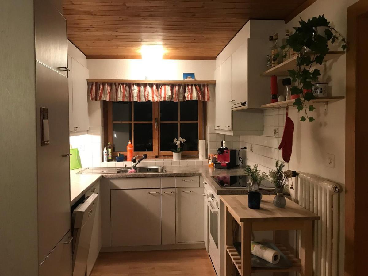 Ferienwohnung Uf Z`Enisch Klosters-Serneus Exterior foto
